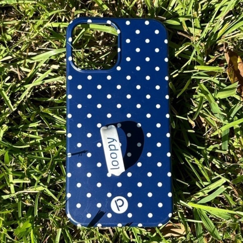 Loopy Case iPhone 12 Pro Max Navy Polka Dot